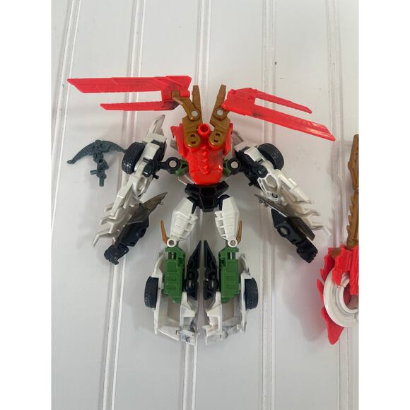 Transformers Beast Hunters Deluxe Class Wheeljack Action Figure - Picture 2 of 3